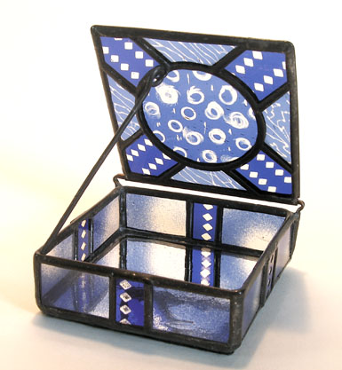 Blue with circles Box