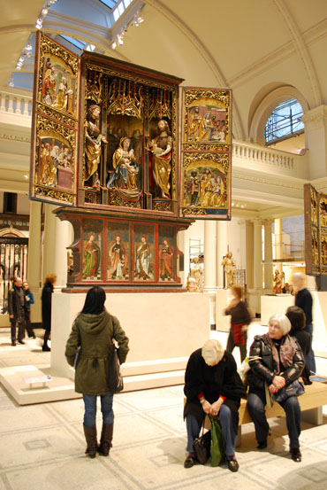 VnA-newgallerieswhereartis.jpg